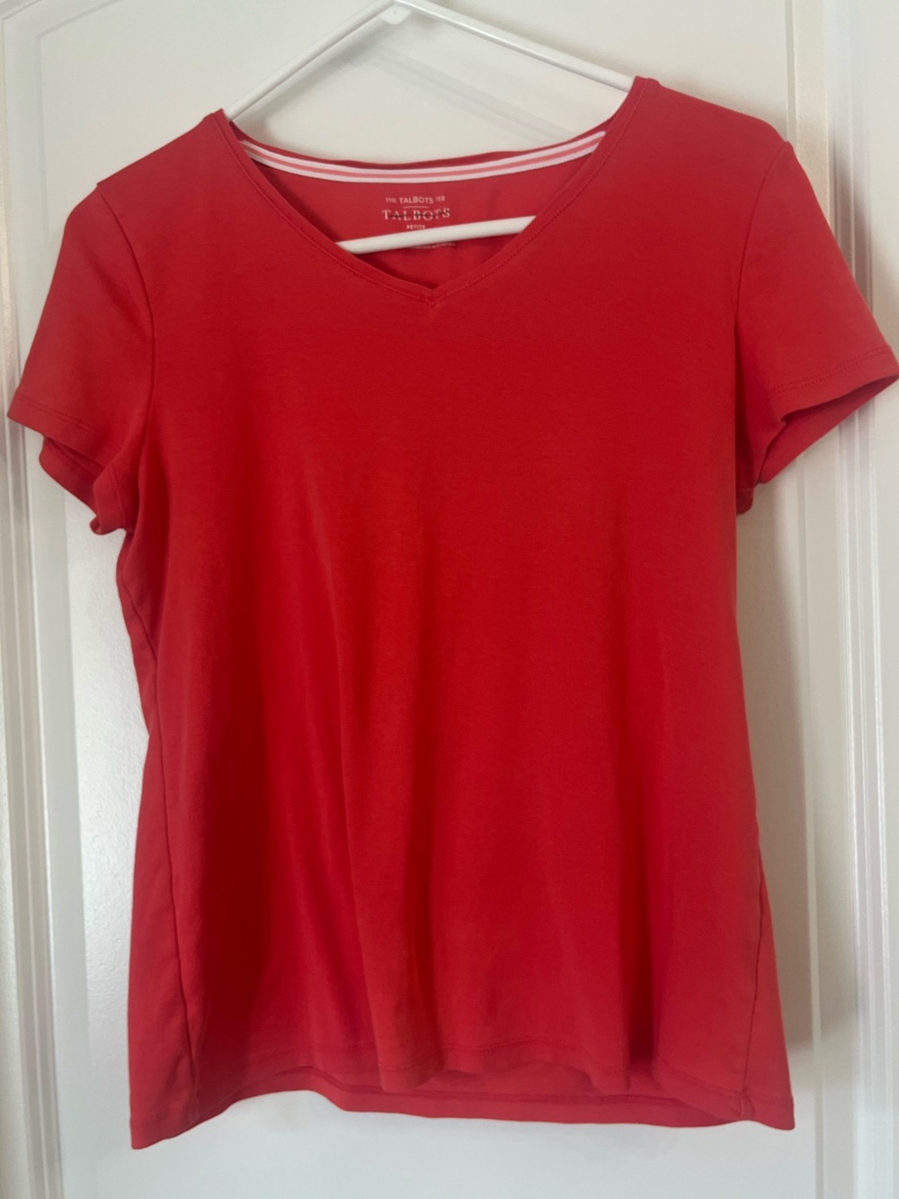 Talbots Coral Orange Short Sleeve V-Neck Tee 100% Pima Cotton Size Large Petite